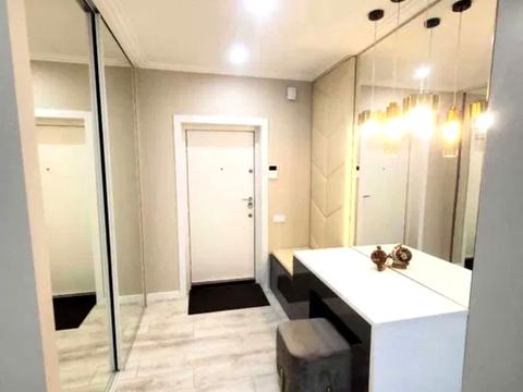 коммерческая по адресу Михаила Максимовича ул. (Трутенко Онуфрия), (Будинок 4)