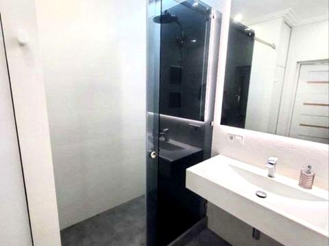 коммерческая по адресу Михаила Максимовича ул. (Трутенко Онуфрия), (Будинок 4)