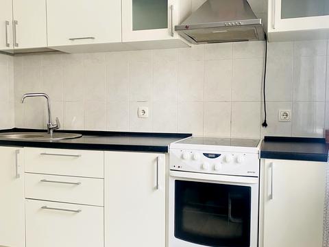 квартира за адресою Квітневий пров., 1-Б