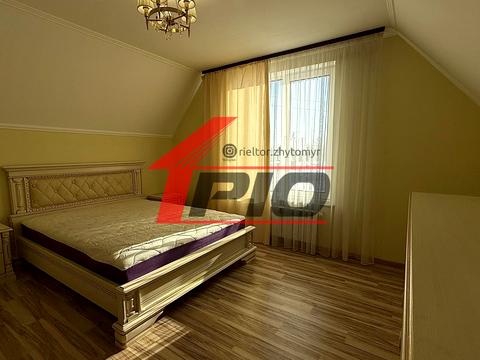 будинок за адресою Польова