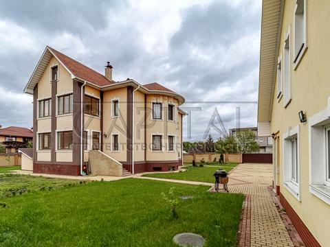 будинок за адресою Ярослава Мудрого вул.