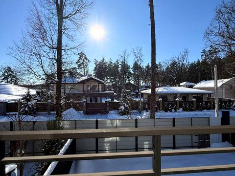 дом по адресу Евгения Коновальца ул.