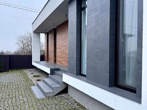 дом по адресу Хутірська