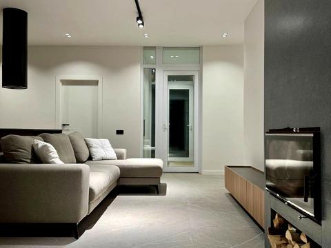 дом по адресу Хутірська