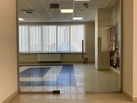 комерційна за адресою Кловський узвіз, 7a