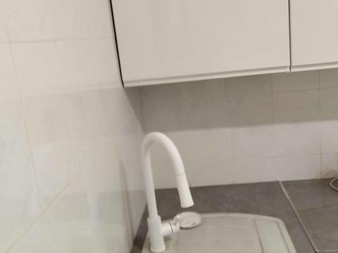 квартира за адресою Анни Ахматової вул., 7/15