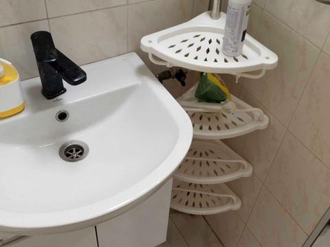 квартира за адресою Анни Ахматової вул., 7/15