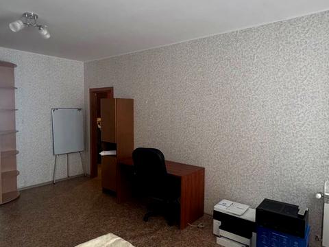 квартира за адресою Миколи Руденка бульв. (Кольцова), 14-Ж