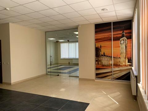 комерційна за адресою Кловський узвіз, 7a