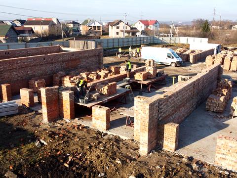 дом по адресу Тополина