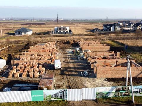 дом по адресу Тополина