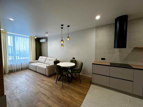 квартира по адресу Князя Романа Мстиславича ул. (Генерала Жмаченка), 22