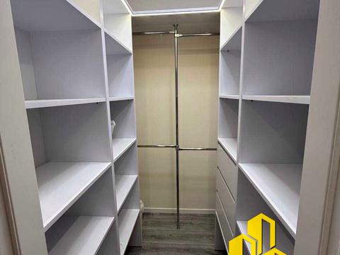 квартира за адресою Карла Мікльоша вул., 20-Б