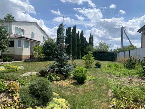 будинок за адресою Звягель, Ужачинська