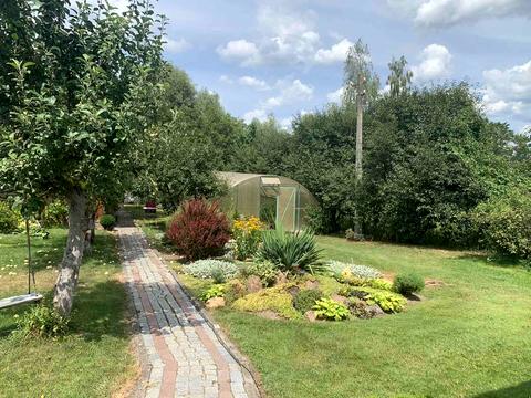 будинок за адресою Звягель, Ужачинська