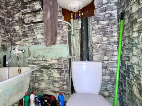 квартира за адресою Соборності вул. (Косіора), 33