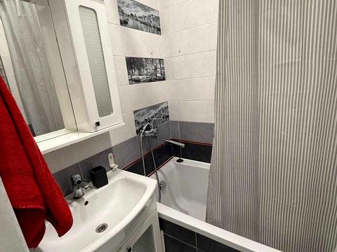 квартира за адресою Олекси Тихого вул. (Виборзька), 38/19