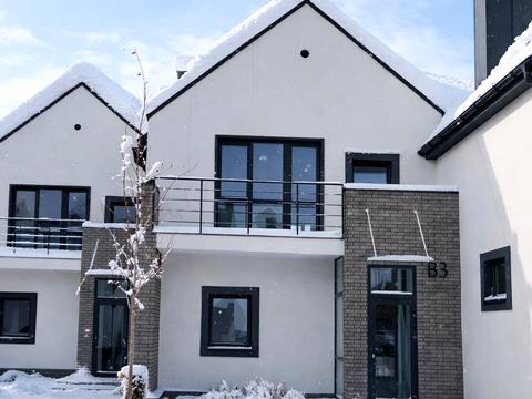 будинок за адресою Машинобудівників вул., 8