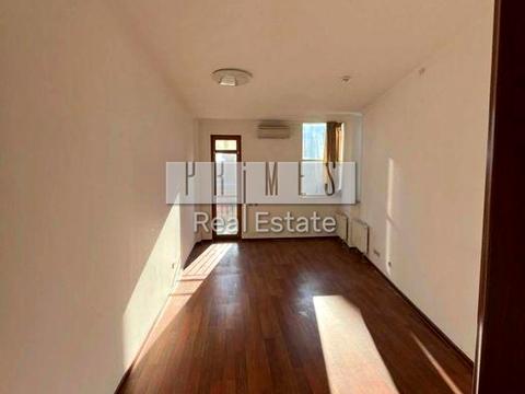 коммерческая по адресу Крутой спуск, 7