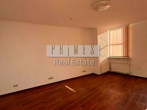 коммерческая по адресу Крутой спуск, 7