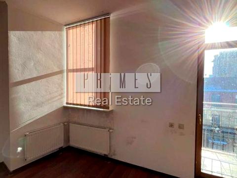 коммерческая по адресу Крутой спуск, 7