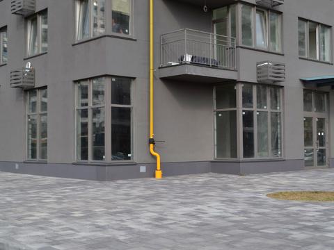 комерційна за адресою Олександра Олеся вул., 5-А