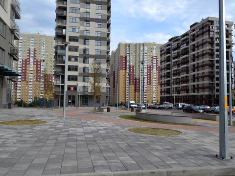 комерційна за адресою Олександра Олеся вул., 5-А