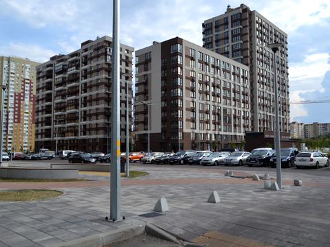 комерційна за адресою Олександра Олеся вул., 5-А