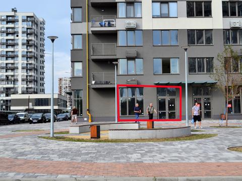 комерційна за адресою Олександра Олеся вул., 5-А