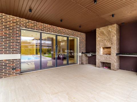 будинок за адресою берегова, 7