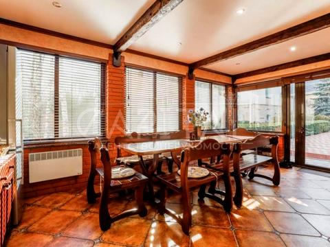 будинок за адресою вул. Абрикосова