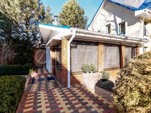 будинок за адресою вул. Абрикосова