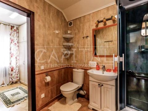 будинок за адресою вул. Абрикосова