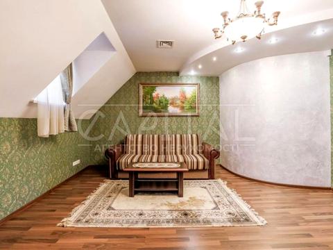 будинок за адресою вул. Абрикосова