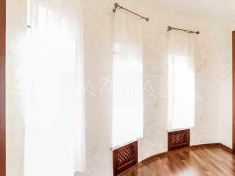 будинок за адресою вул. Абрикосова