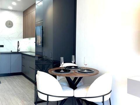 квартира за адресою Причальна вул., 12