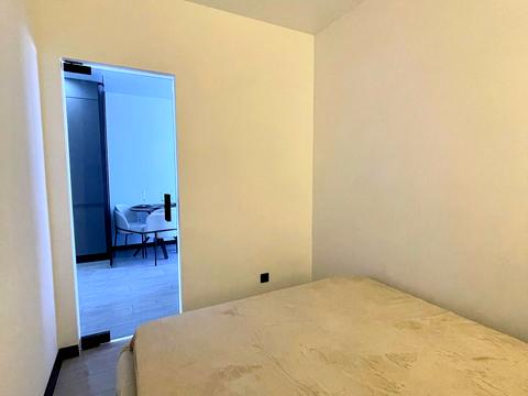 квартира за адресою Причальна вул., 12