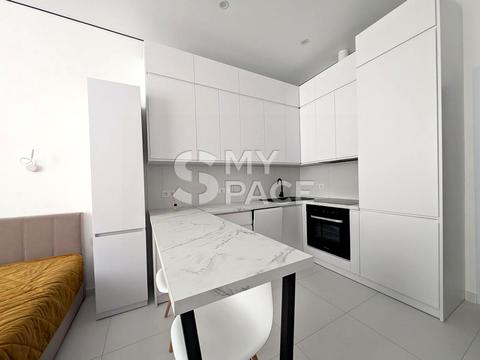 квартира за адресою Андрія Верхогляда вул. (Михайла Драгомирова), 14-А