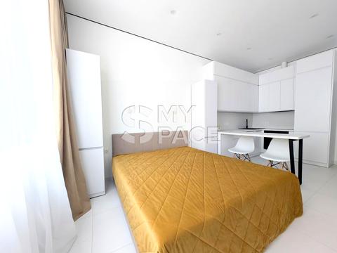 квартира за адресою Андрія Верхогляда вул. (Михайла Драгомирова), 14-А