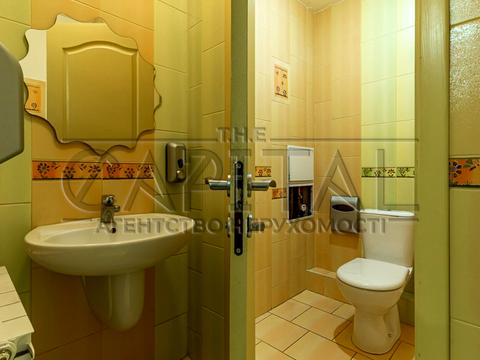 комерційна за адресою Київ, Володимира Івасюка просп. (Героїв Сталінграду), 8