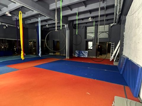 комерційна за адресою Кульпарківська вул. (Кульпарківська), 61