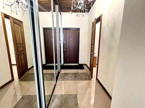 квартира за адресою Джона Маккейна вул. (Івана Кудрі), 7