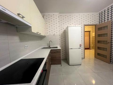 квартира за адресою Драгоманова вул., 2-Б