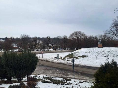 комерційна за адресою вулиця Леніна, 2