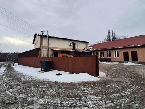 комерційна за адресою вулиця Леніна, 2