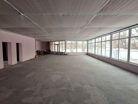 комерційна за адресою вулиця Леніна, 2