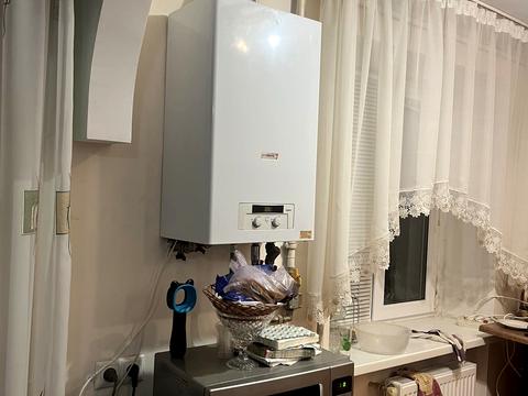 квартира за адресою Космонавтів просп., 35