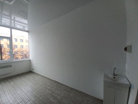 комерційна за адресою Проскурівська вул., 74А