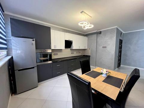 квартира за адресою Київ, Драгоманова вул., 2