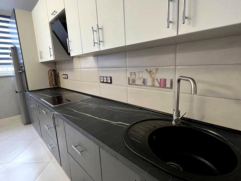 квартира за адресою Київ, Драгоманова вул., 2